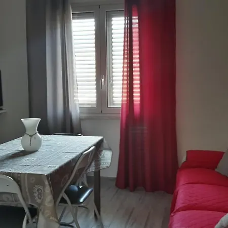 Casa Perla Centro Storico Vakantiehuis Marsala